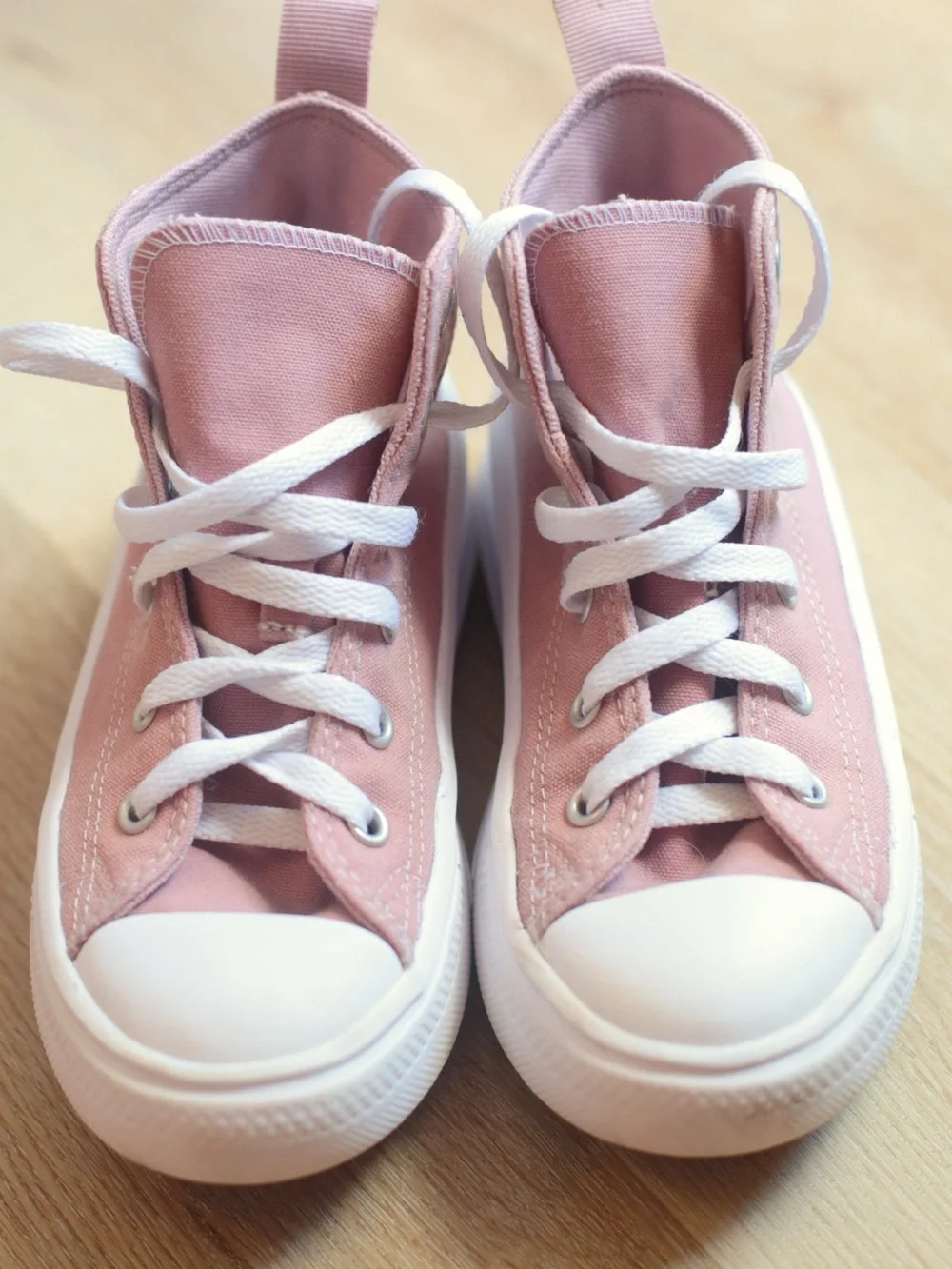 Converse Pink High Top Platform Kids Sneakers / Tennis Shoes Size 1